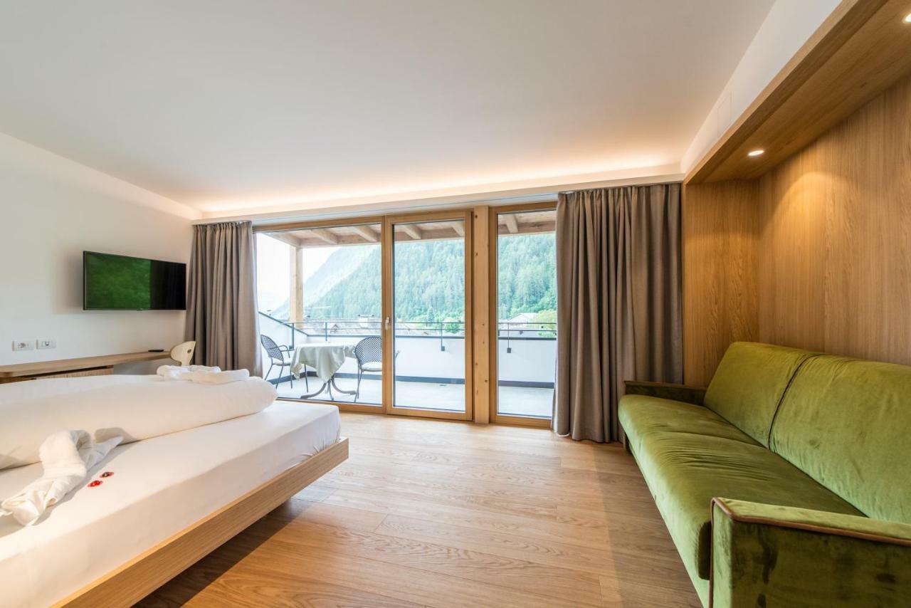 Hotel Taufers Molini di Tures Exteriör bild